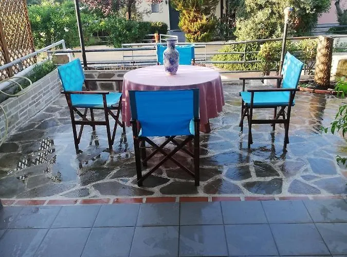 Private House Next To The Sea Tatil Evi
